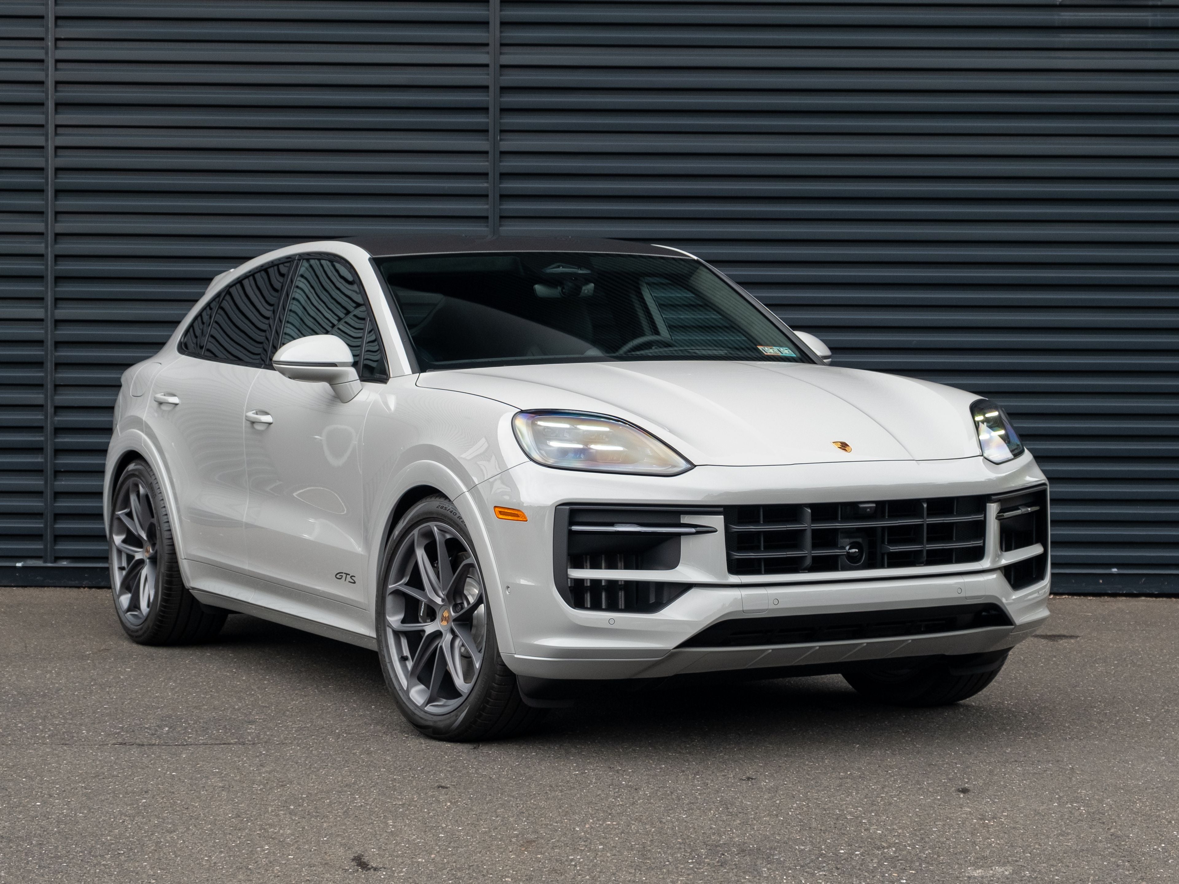 2026 Porsche Cayenne Coupe GTS