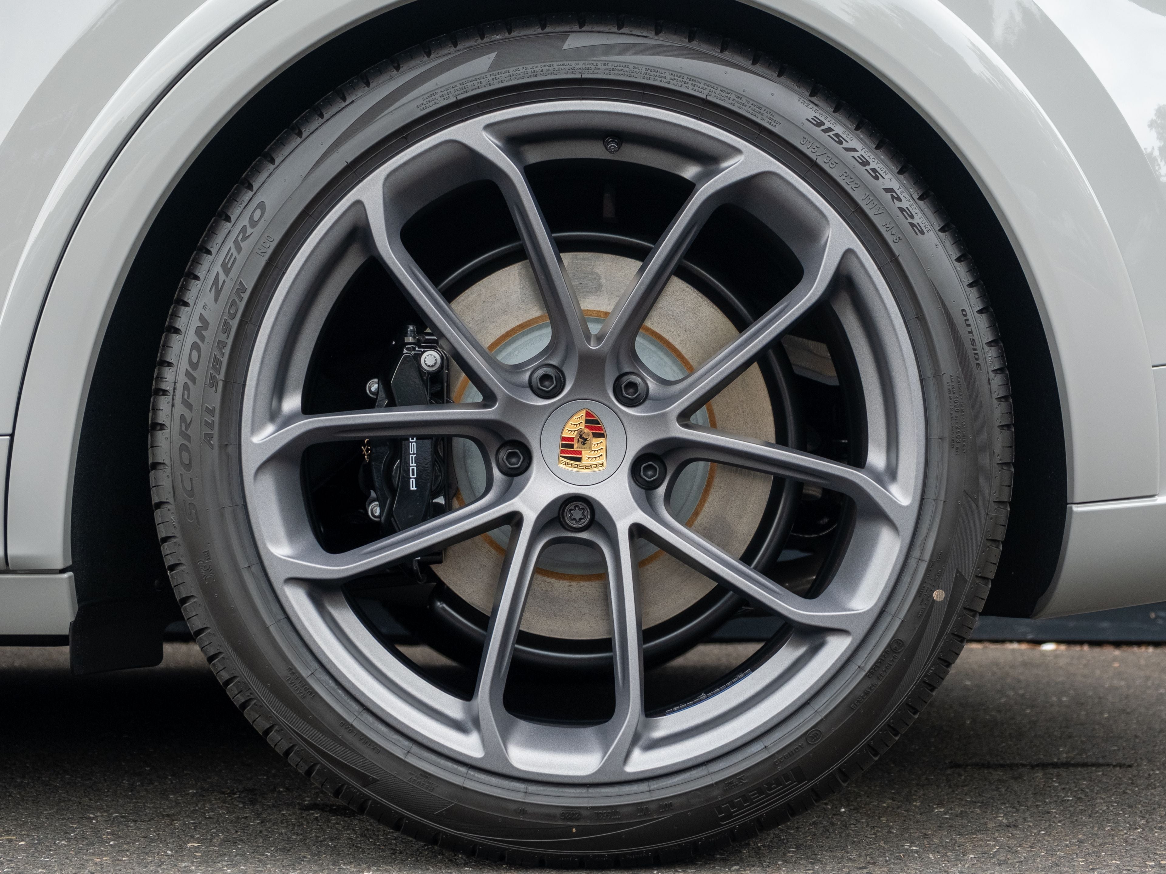 2026 Porsche Cayenne Coupe GTS