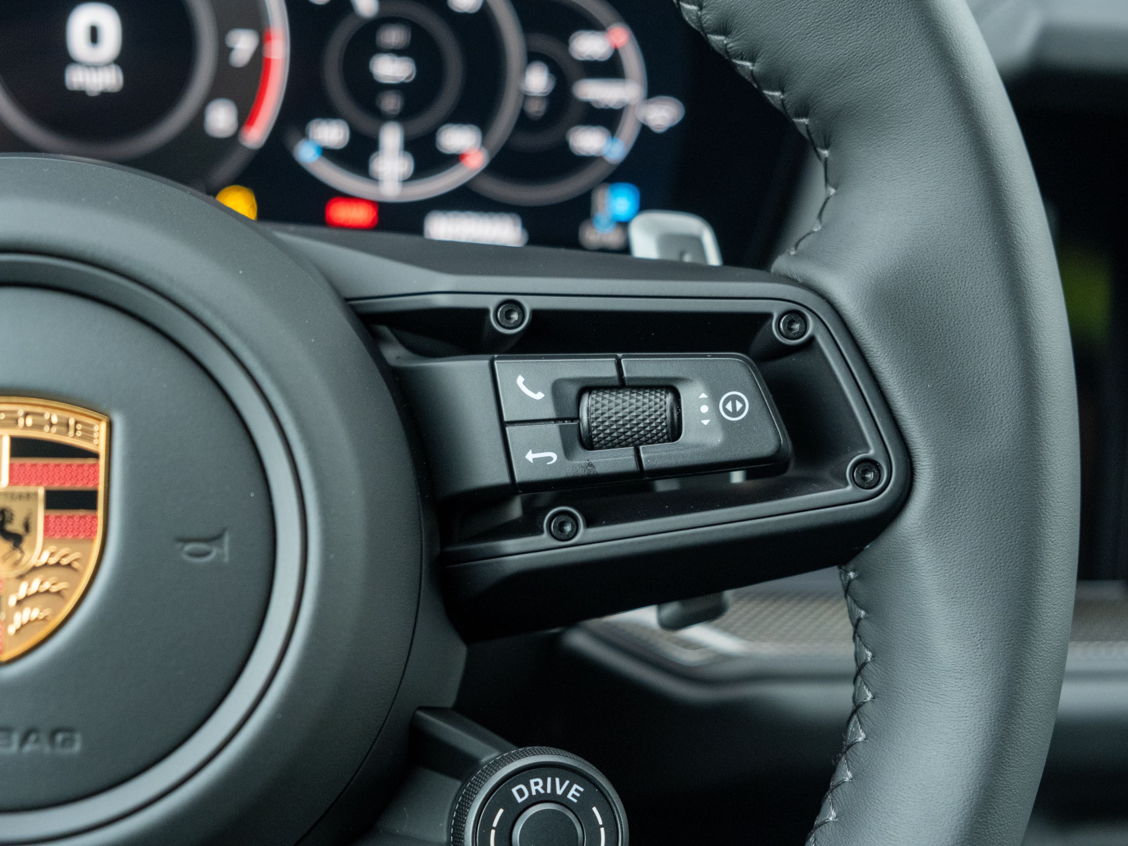 2026 Porsche Cayenne Coupe GTS