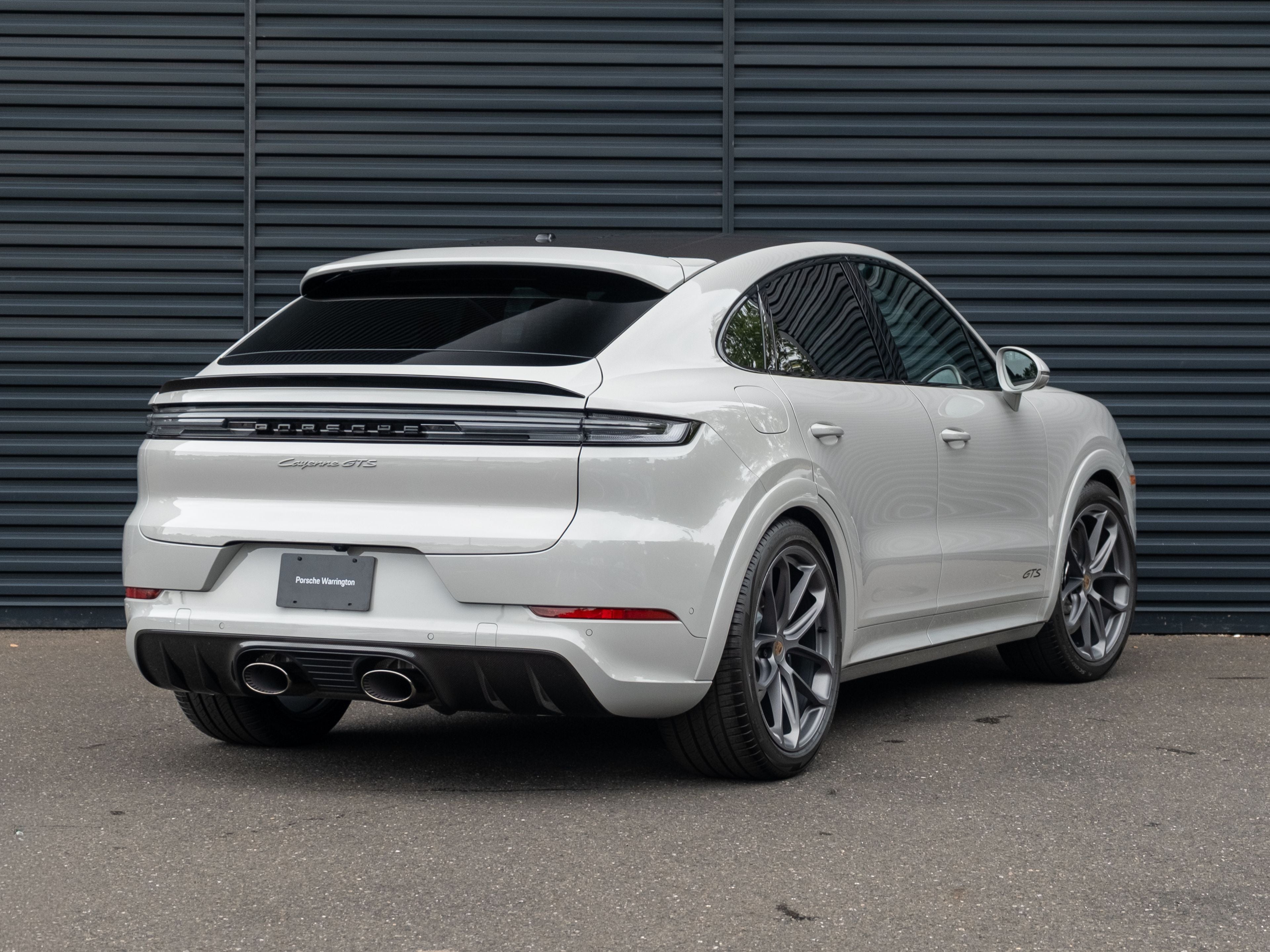 2026 Porsche Cayenne Coupe GTS