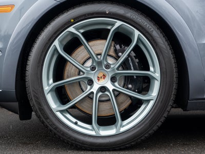 2026 Porsche Cayenne Coupe GTS