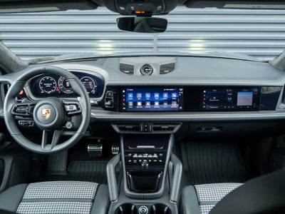 2026 Porsche Cayenne Coupe GTS