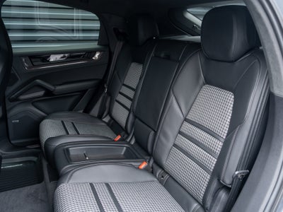 2026 Porsche Cayenne Coupe GTS