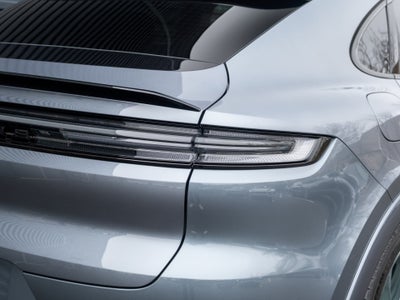 2026 Porsche Cayenne Coupe GTS