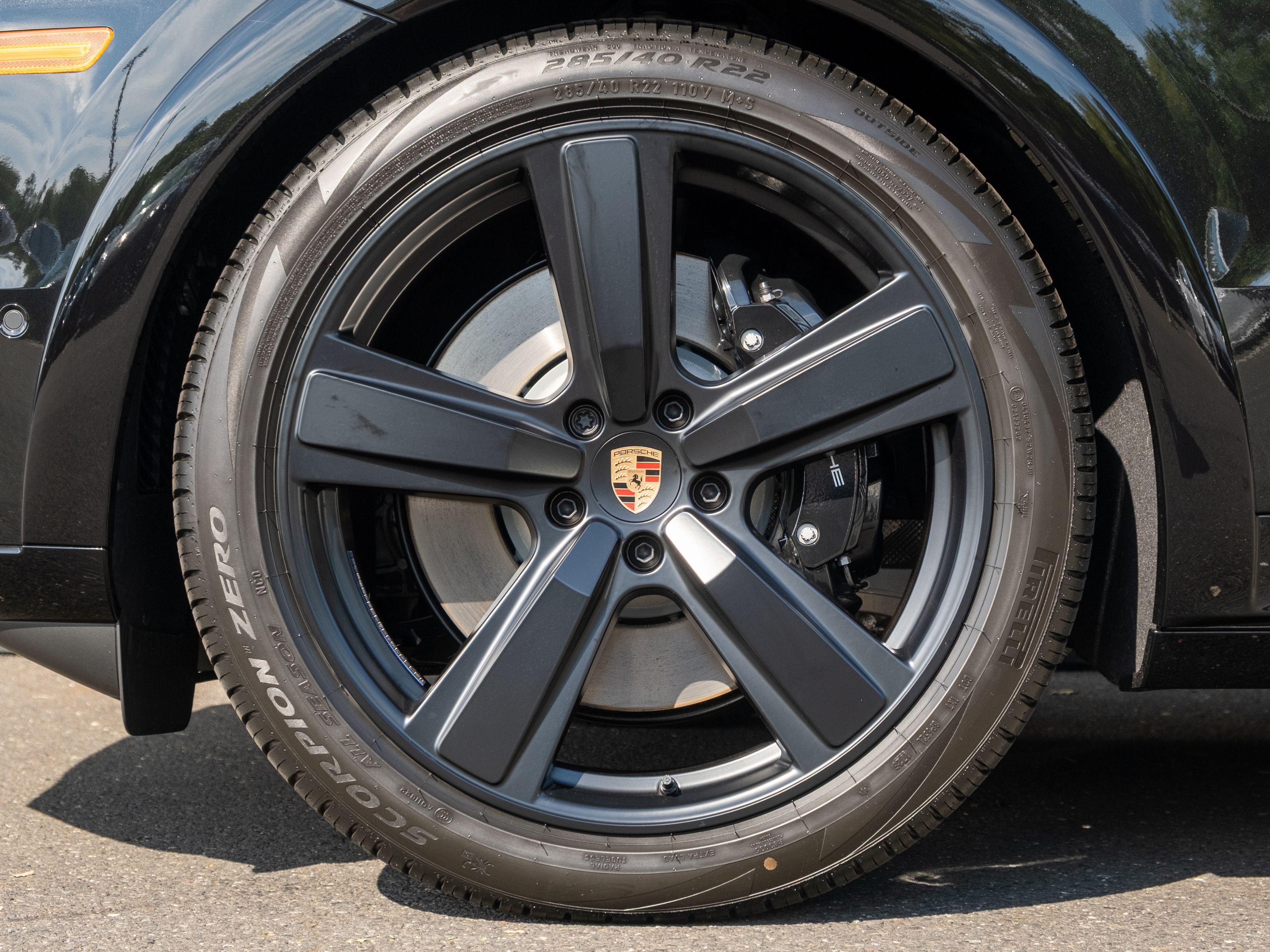 2026 Porsche Cayenne Coupe GTS