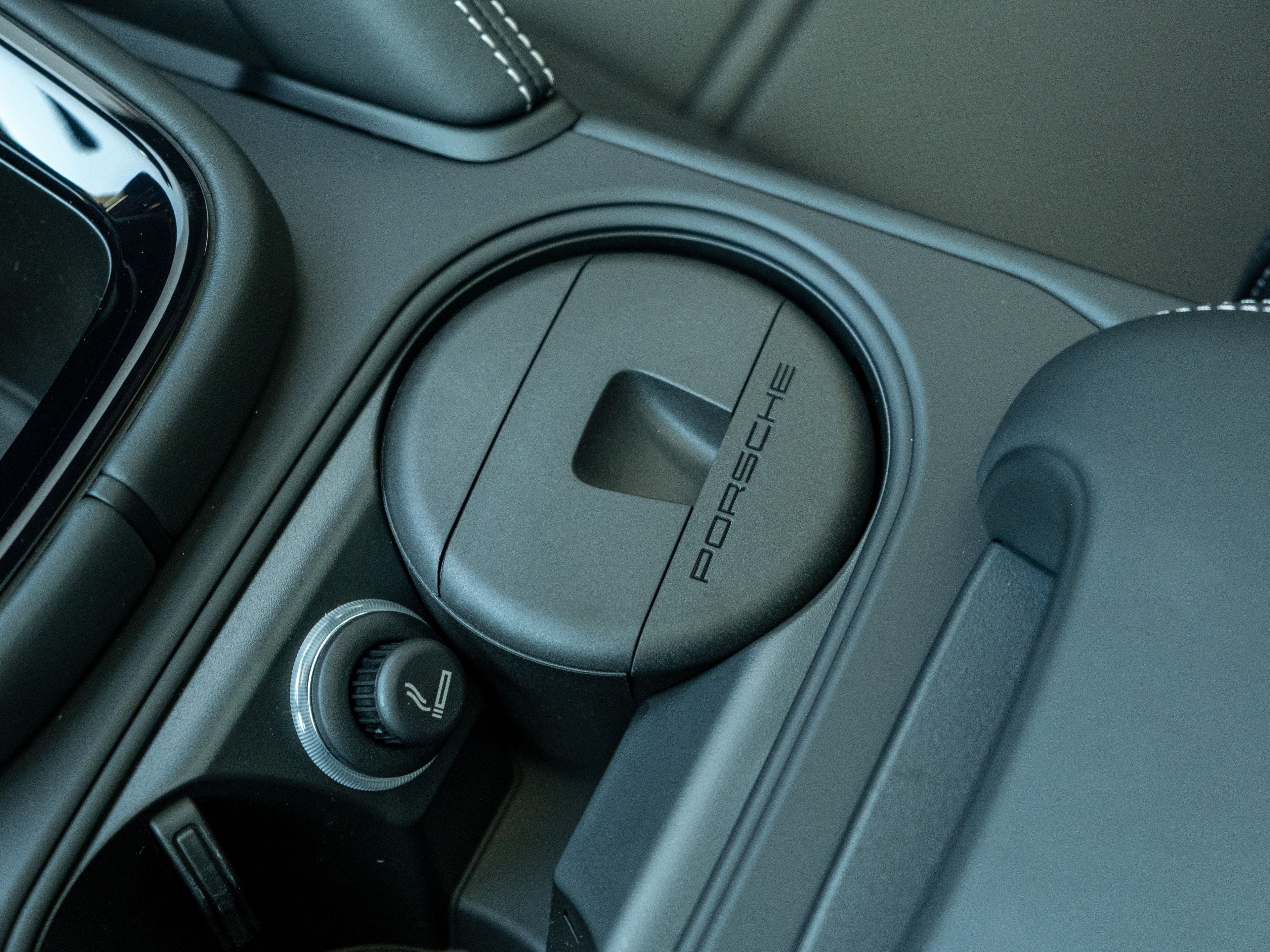 2026 Porsche Cayenne Coupe GTS