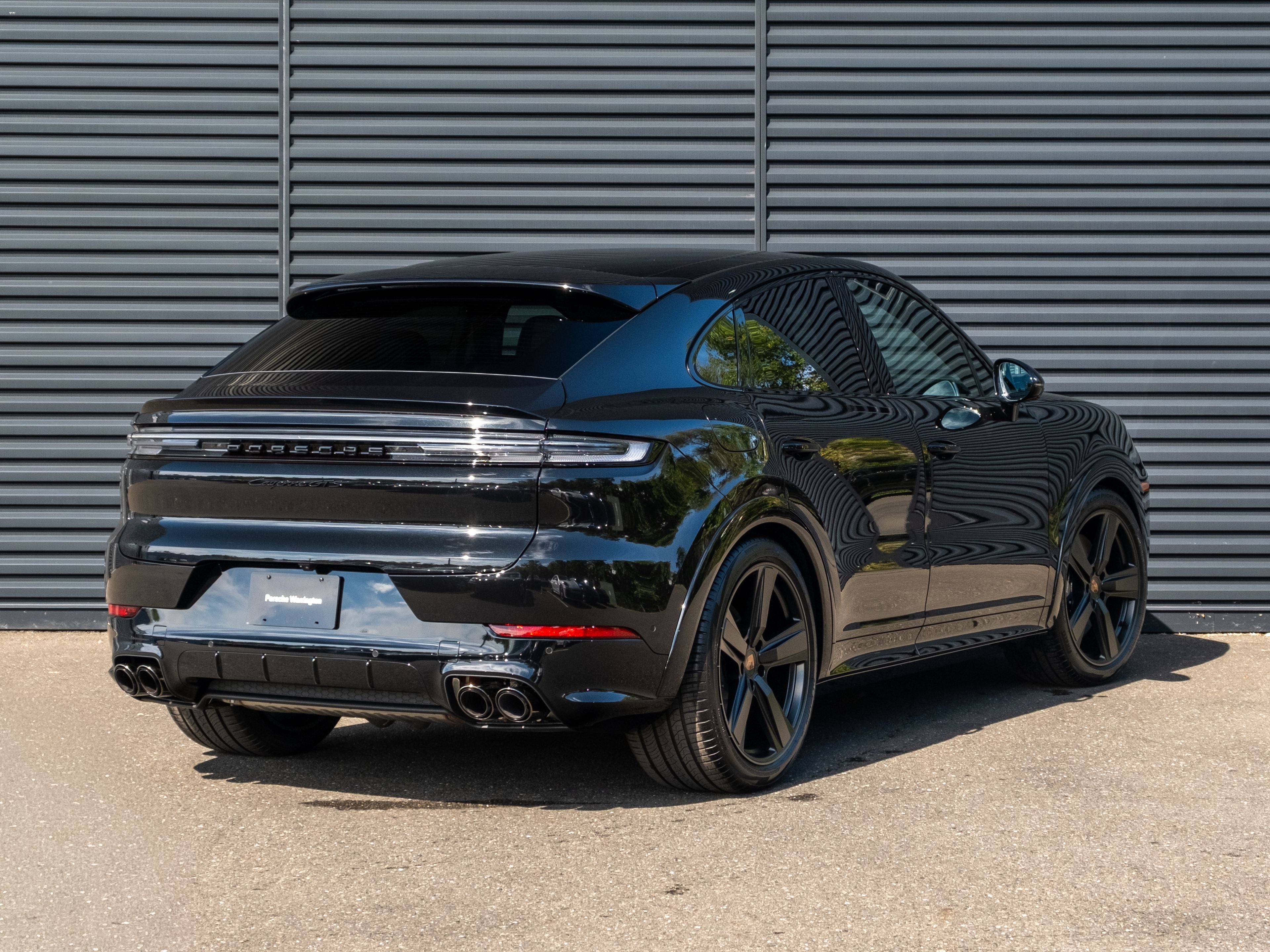 2026 Porsche Cayenne Coupe GTS