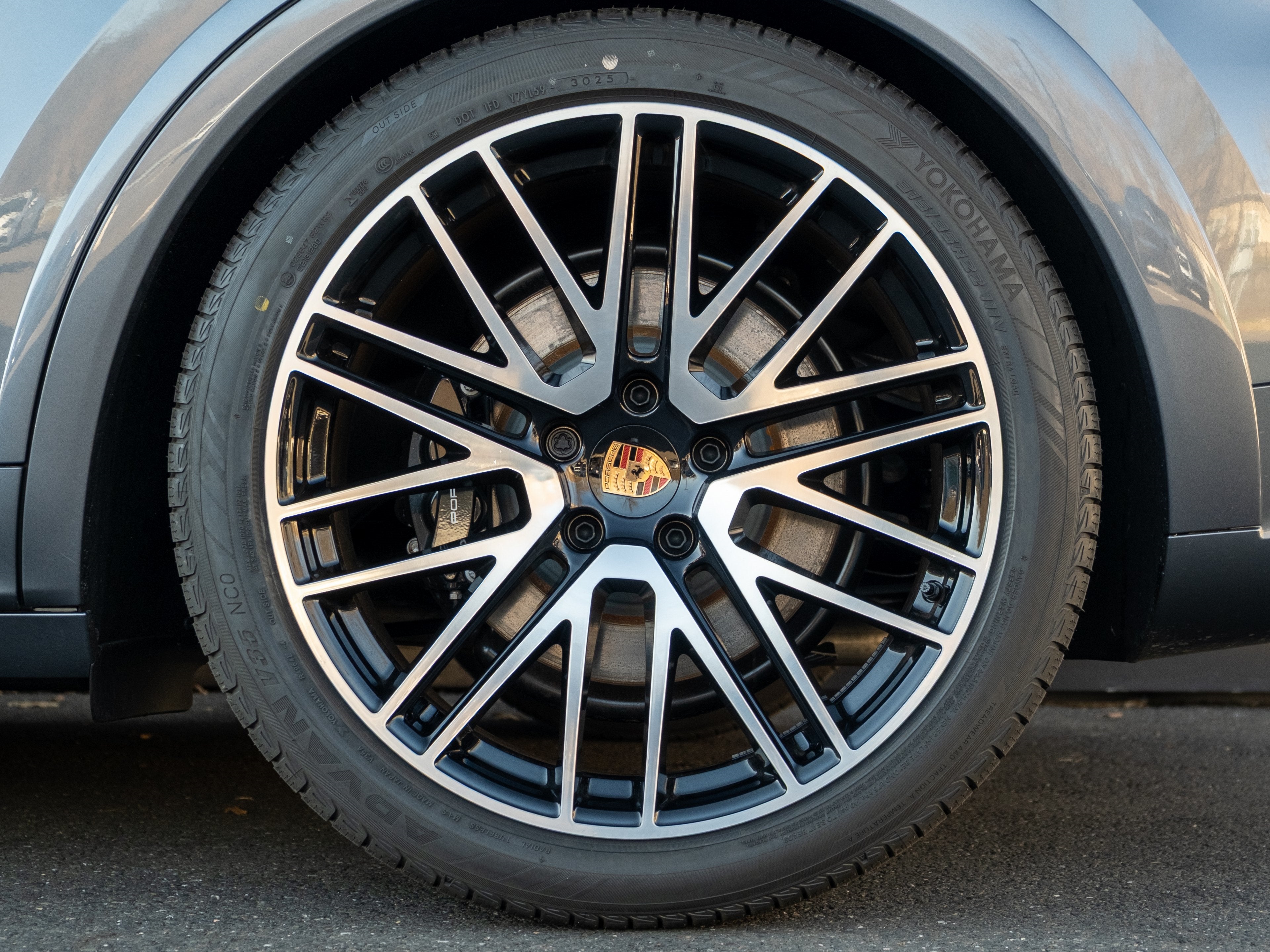 2026 Porsche Cayenne Coupe GTS