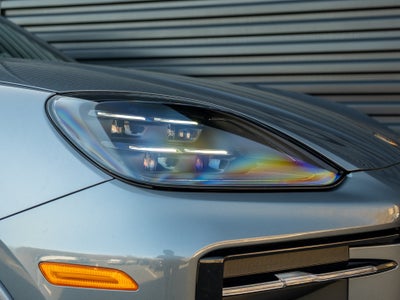 2026 Porsche Cayenne Coupe GTS