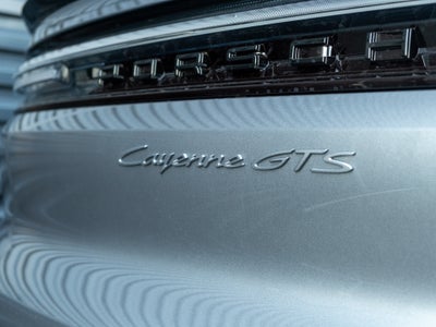 2026 Porsche Cayenne Coupe GTS