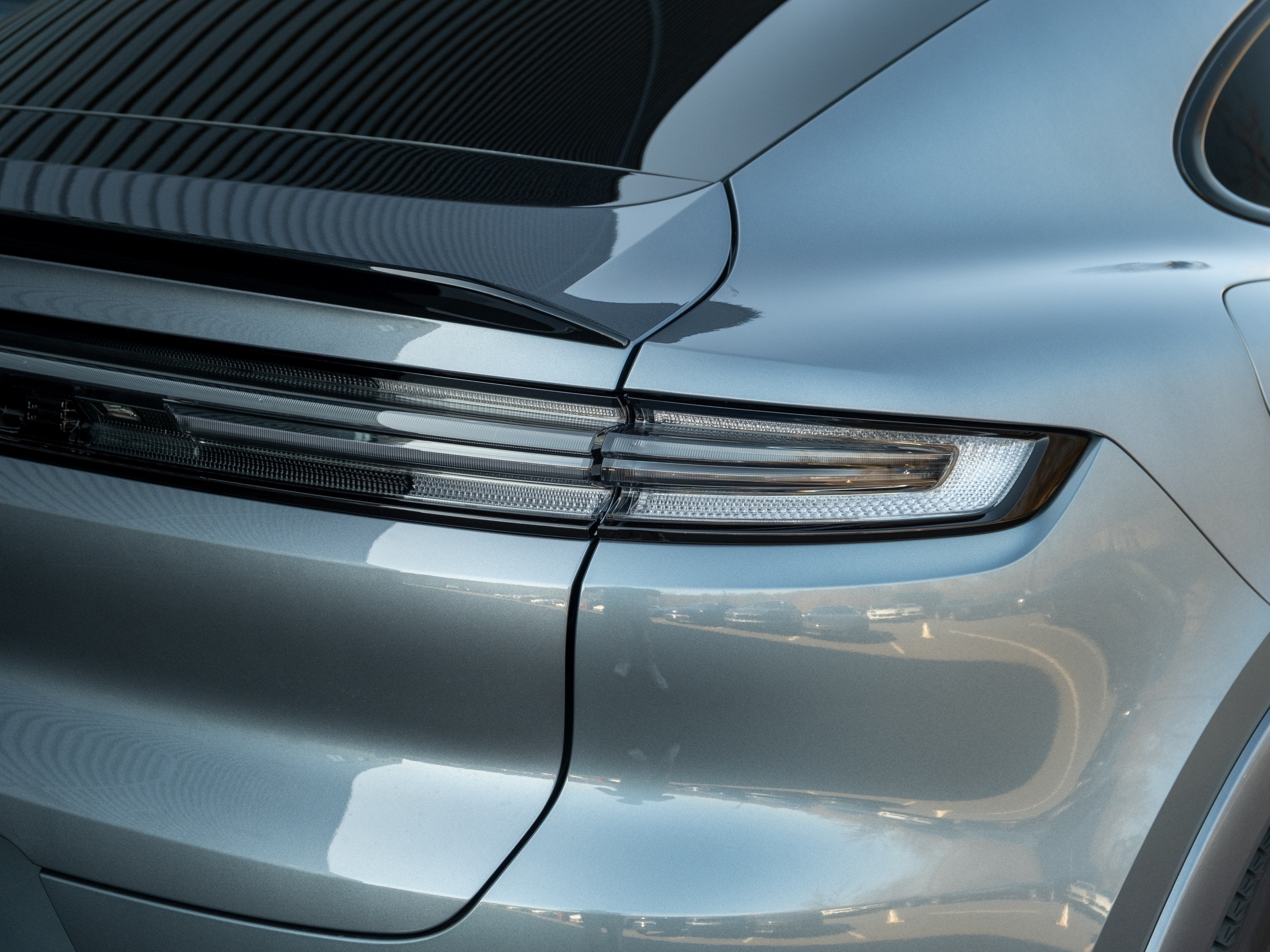 2026 Porsche Cayenne Coupe GTS