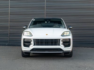 2024 Porsche Cayenne Coupe Turbo GT