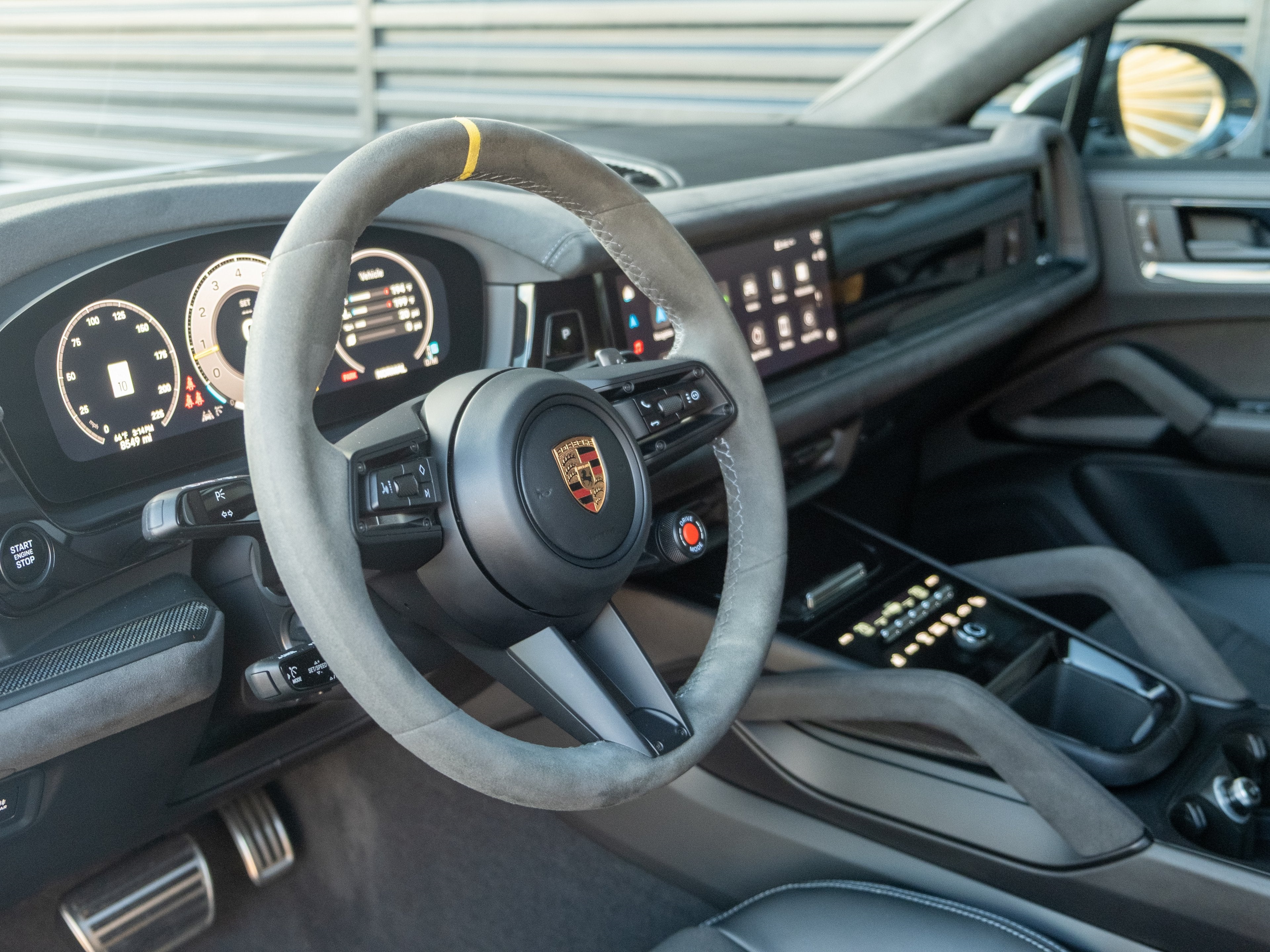 2024 Porsche Cayenne Coupe Turbo GT