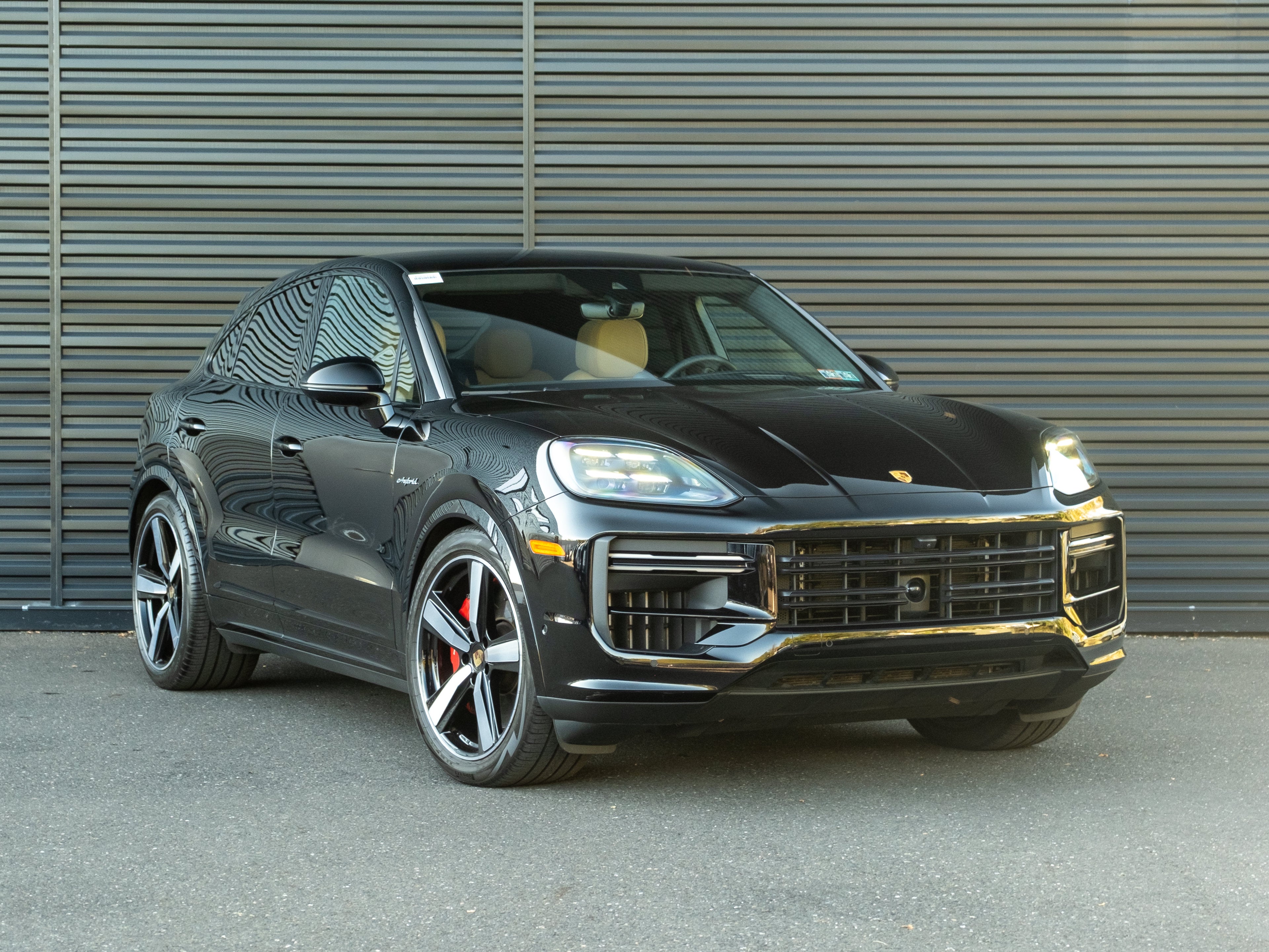 2024 Porsche Cayenne E-Hybrid Coupe Turbo