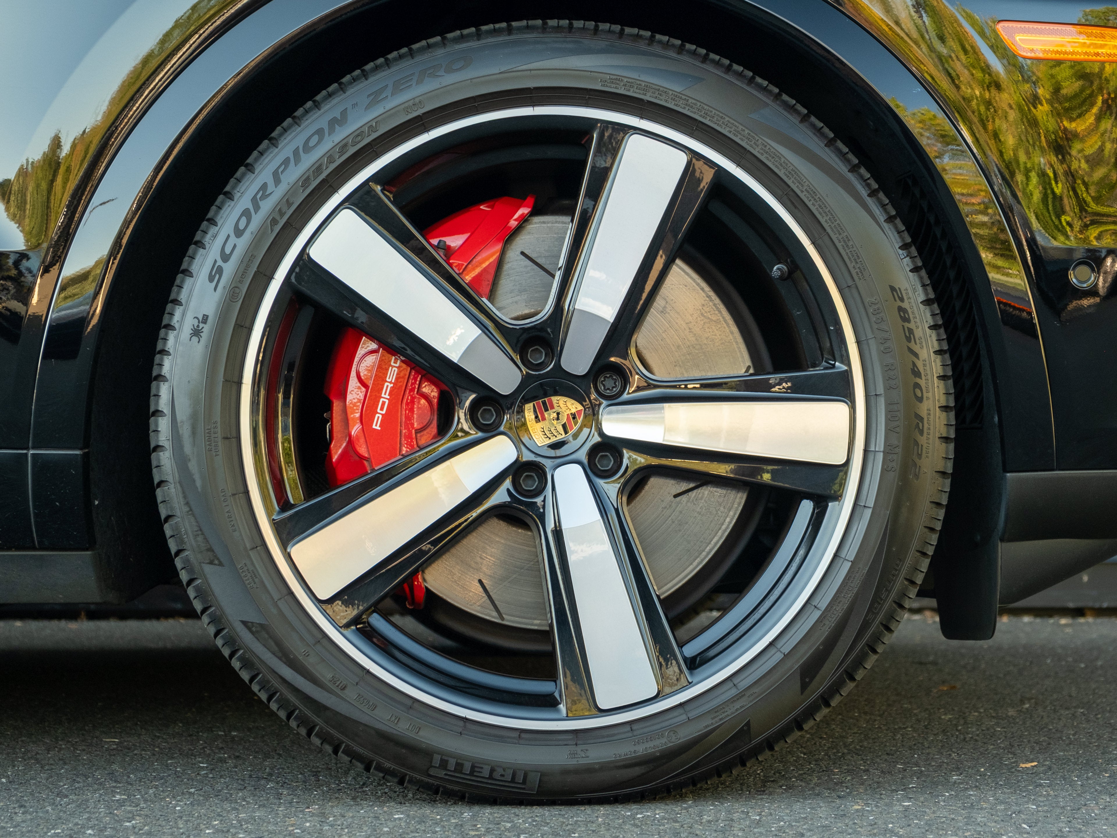 2024 Porsche Cayenne E-Hybrid Coupe Turbo
