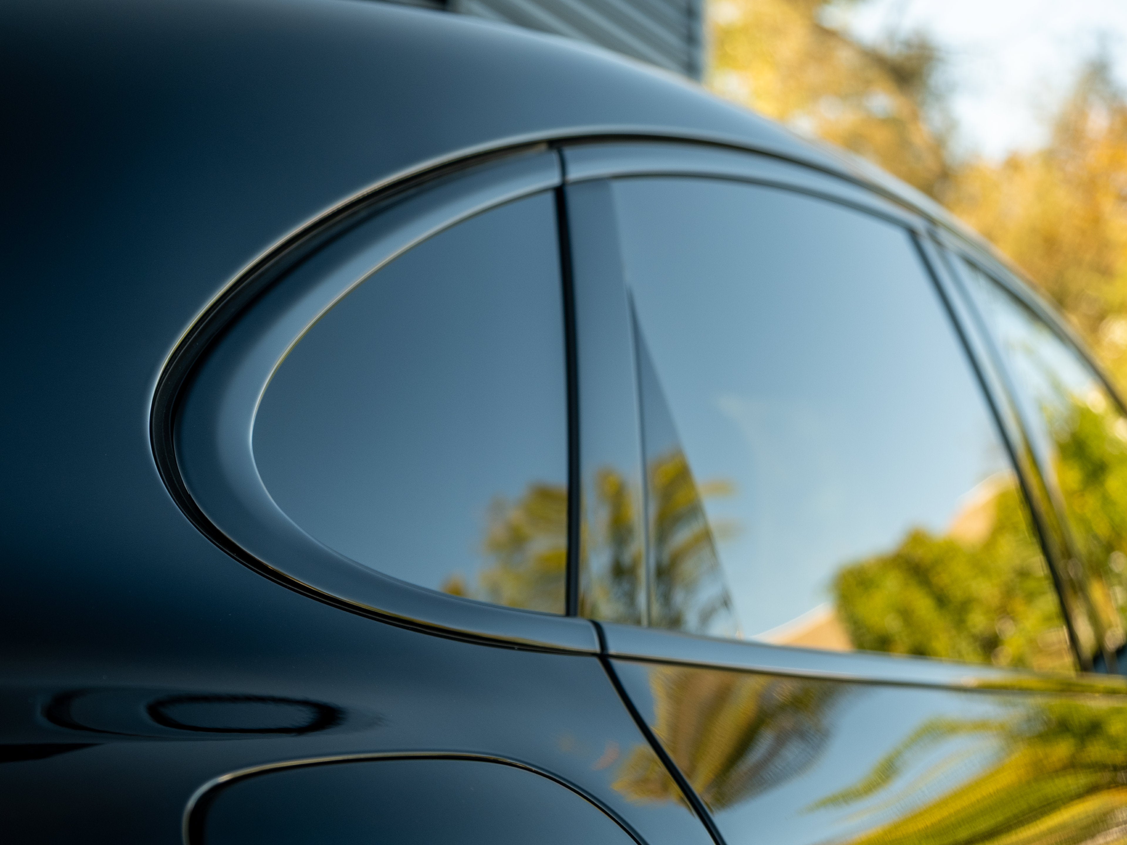2024 Porsche Cayenne E-Hybrid Coupe Turbo