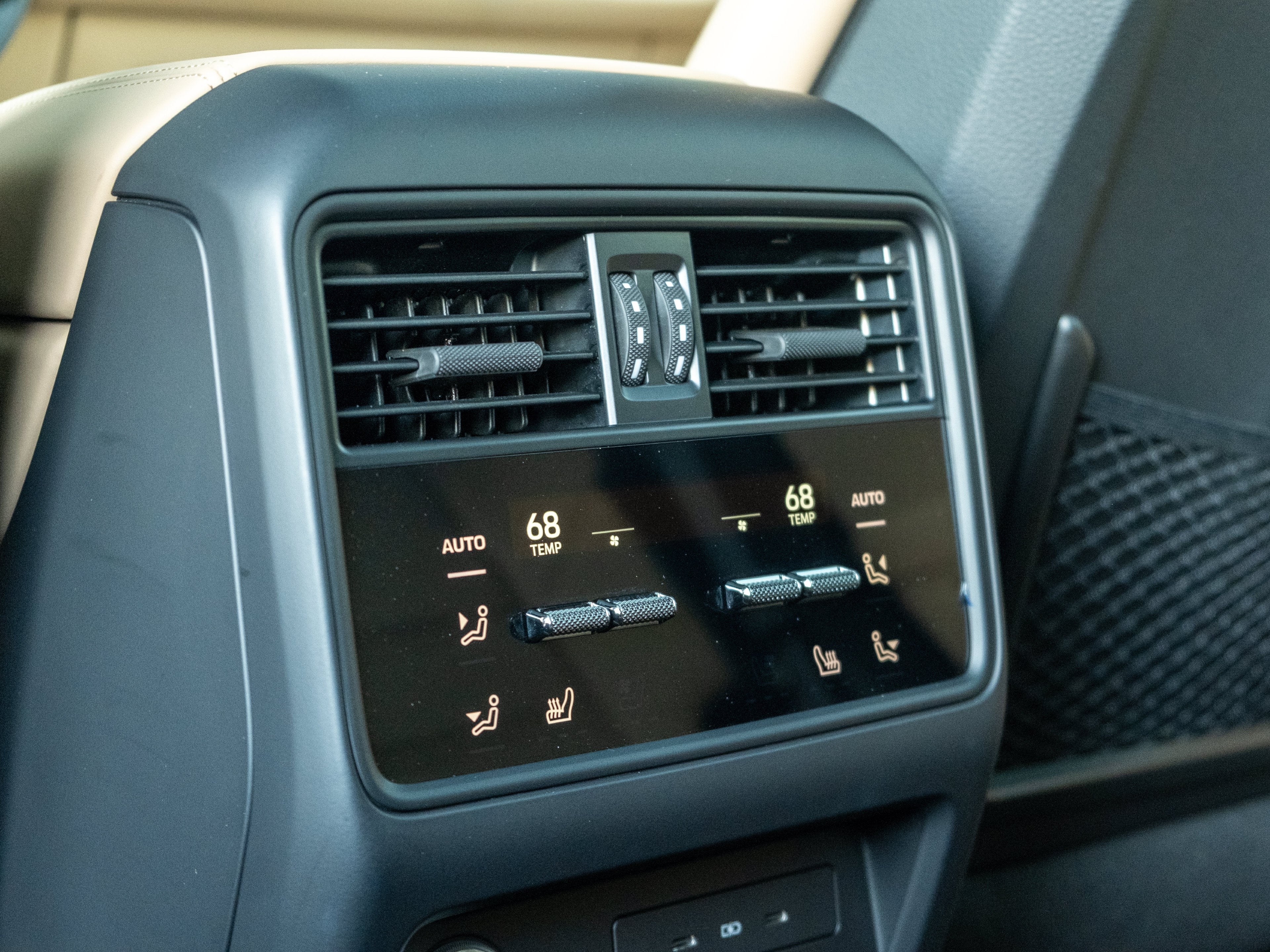 2024 Porsche Cayenne E-Hybrid Coupe Turbo