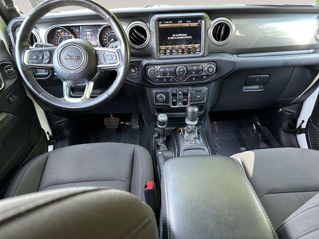 2023 Jeep Wrangler 4-Door Sahara 4x4