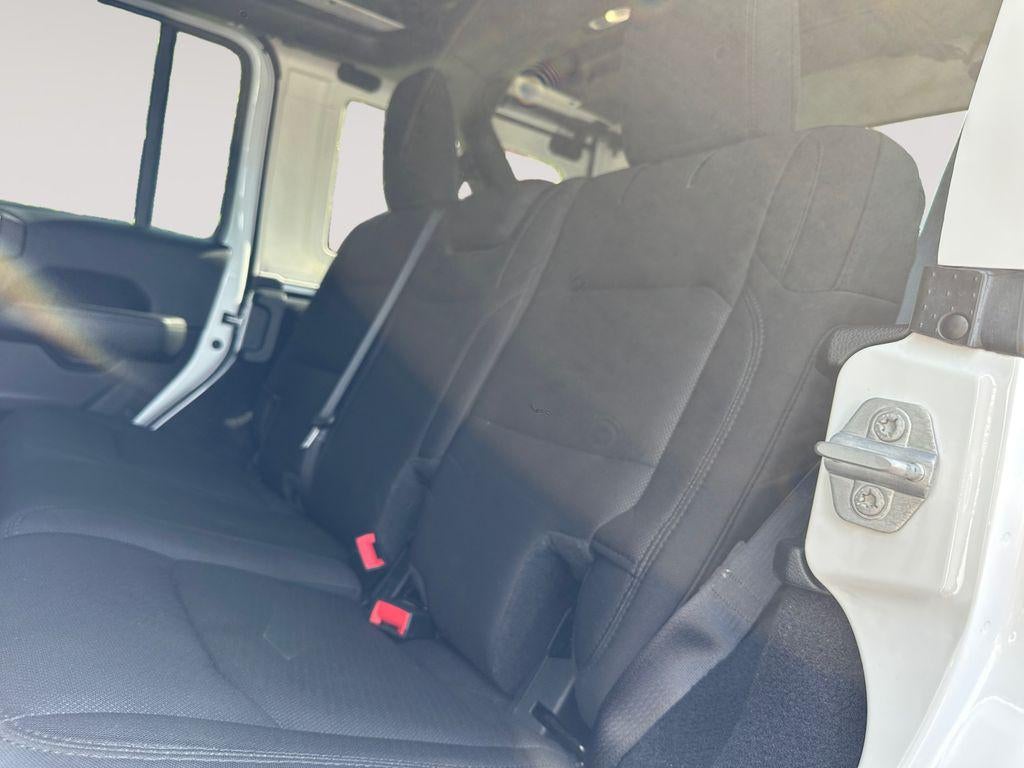 2023 Jeep Wrangler 4-Door Sahara 4x4