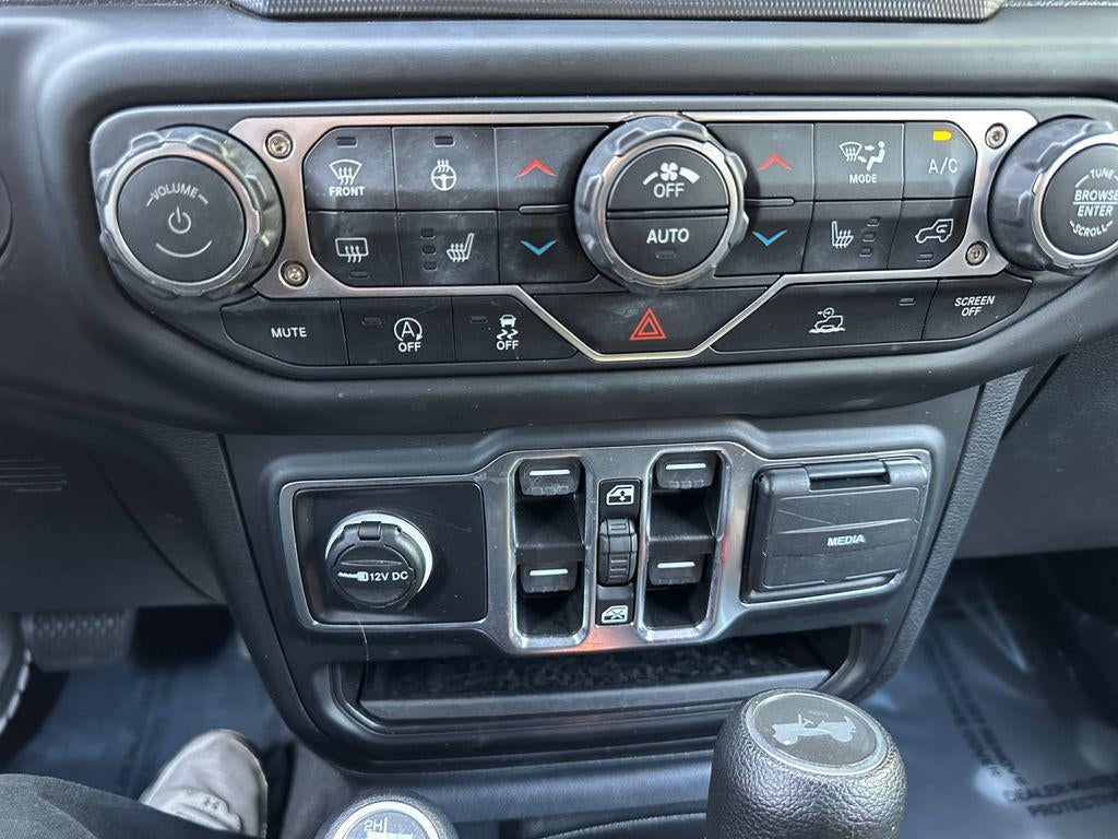 2023 Jeep Wrangler 4-Door Sahara 4x4