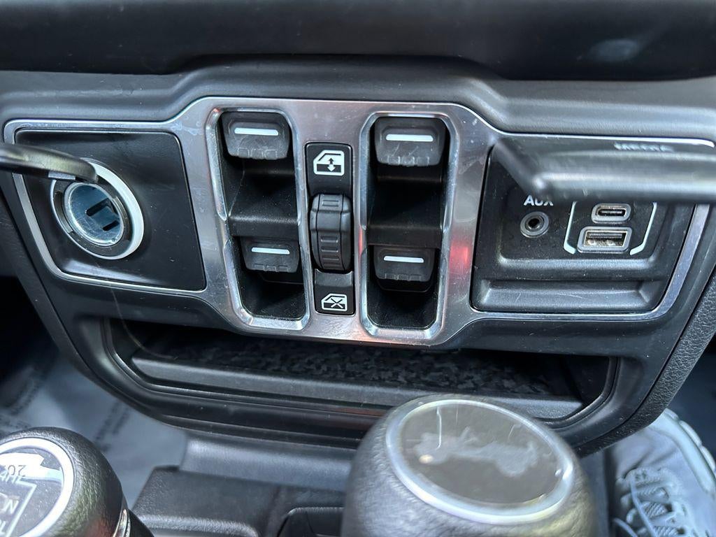 2023 Jeep Wrangler 4-Door Sahara 4x4