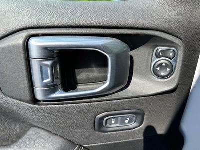 2023 Jeep Wrangler 4-Door Sahara 4x4