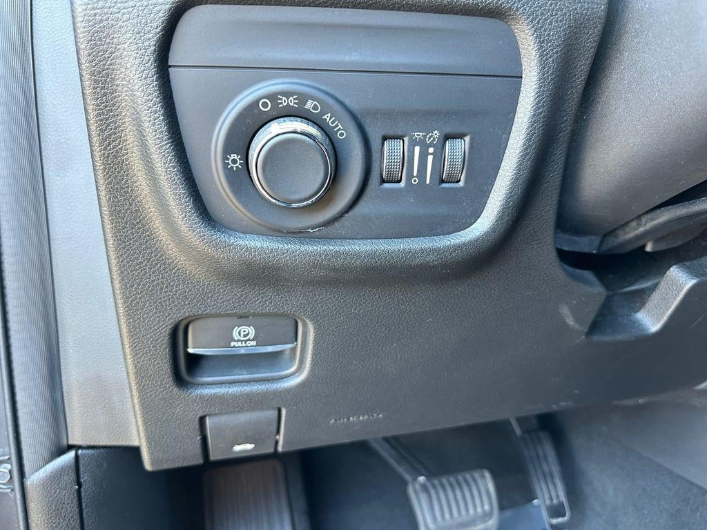 2022 Jeep Grand Cherokee L Altitude 4x4