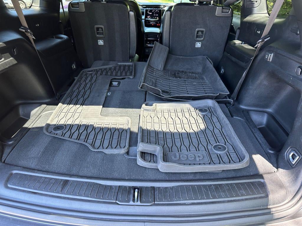 2022 Jeep Grand Cherokee L Altitude 4x4