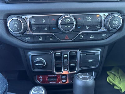 2026 Jeep Wrangler 4-Door Recon 4x4