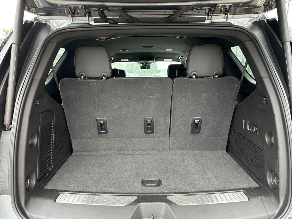 2025 Chevrolet Tahoe 4WD High Country