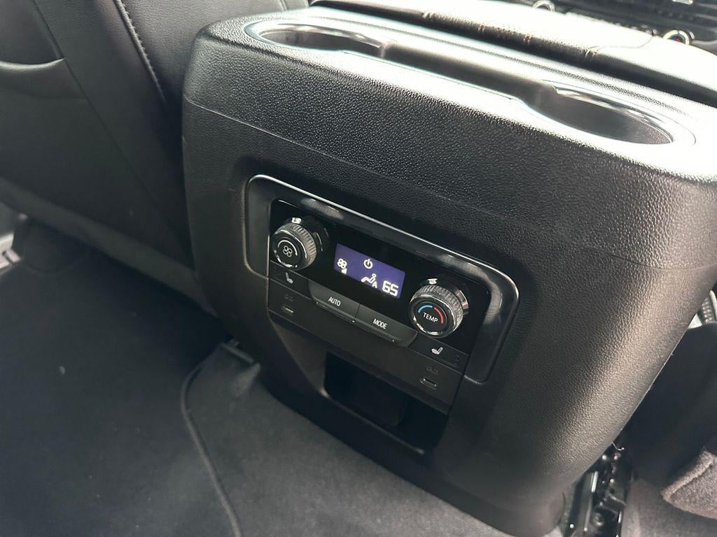 2025 Chevrolet Tahoe 4WD High Country