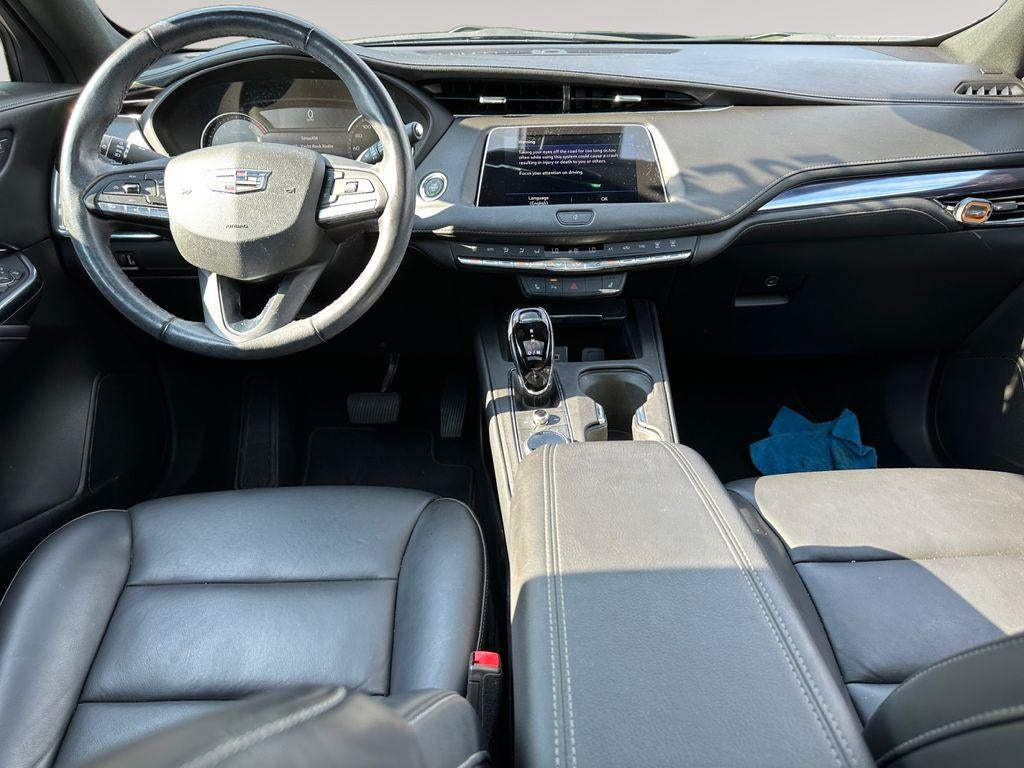2023 Cadillac XT4 AWD Luxury