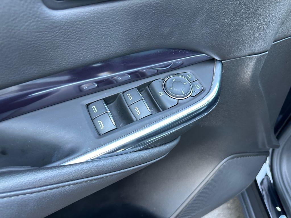 2023 Cadillac XT4 AWD Luxury