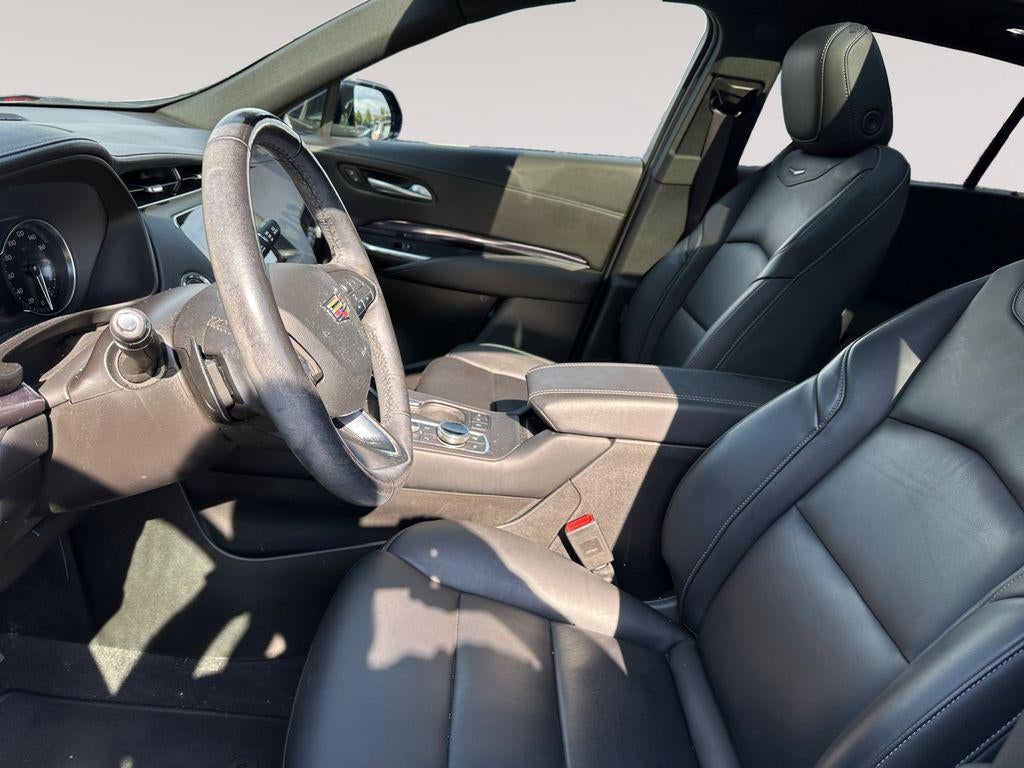 2023 Cadillac XT4 AWD Luxury