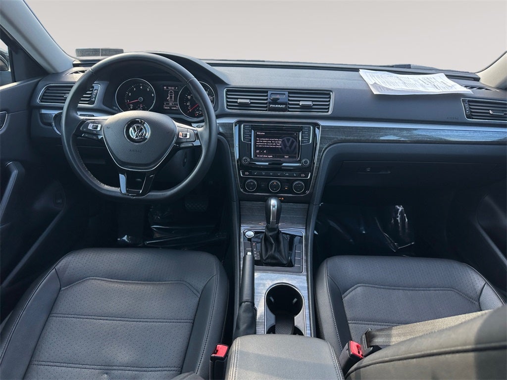 2018 Volkswagen Passat 2.0T SE