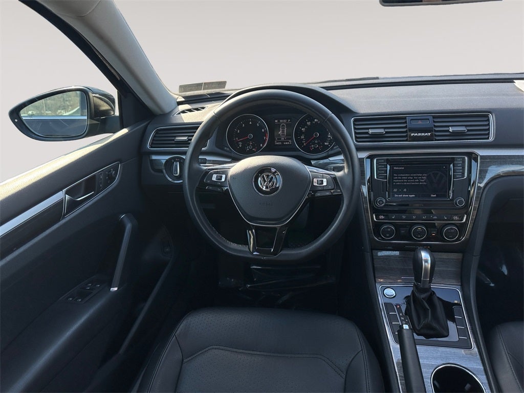 2018 Volkswagen Passat 2.0T SE