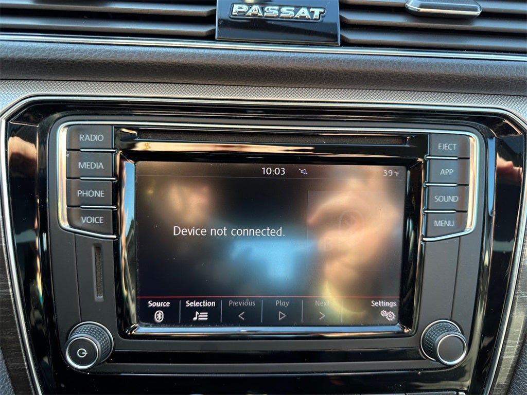 2018 Volkswagen Passat 2.0T SE