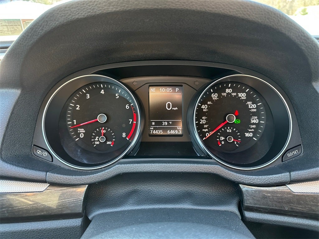 2018 Volkswagen Passat 2.0T SE