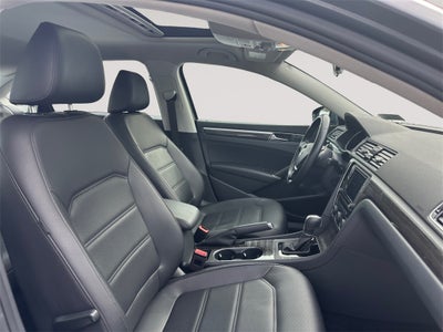 2018 Volkswagen Passat 2.0T SE