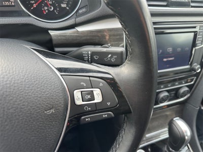 2018 Volkswagen Passat 2.0T SE