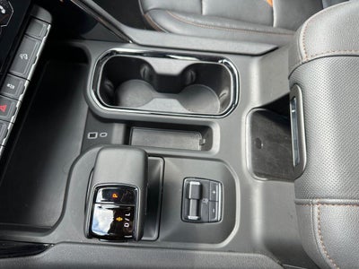 2025 GMC Sierra 1500 4WD Crew Cab Short Box AT4