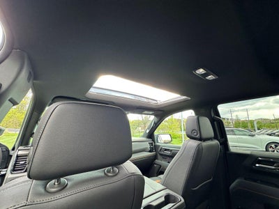 2025 GMC Sierra 1500 4WD Crew Cab Short Box AT4