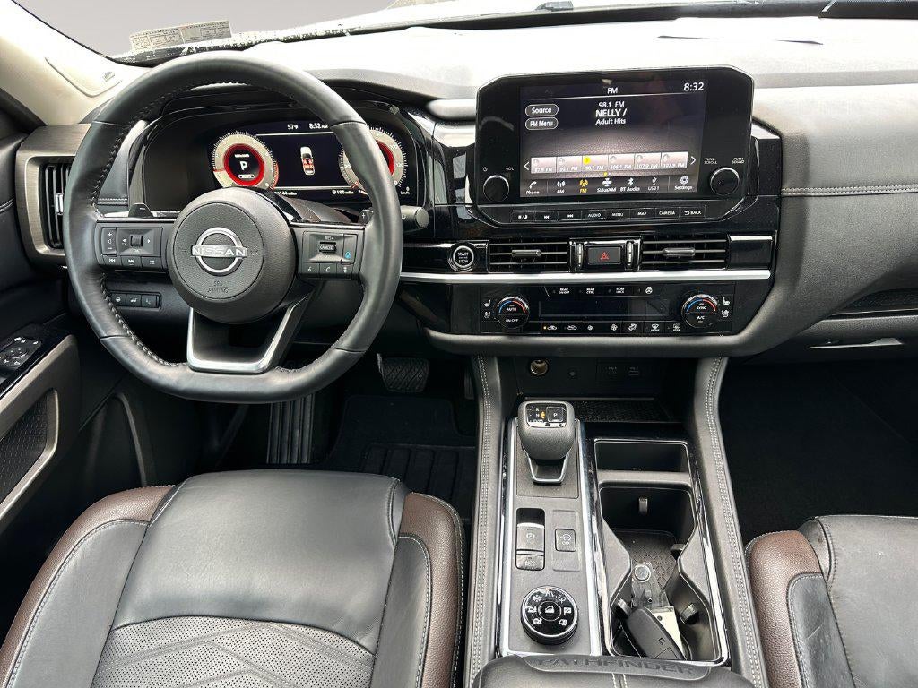 2023 Nissan Pathfinder Platinum 4WD