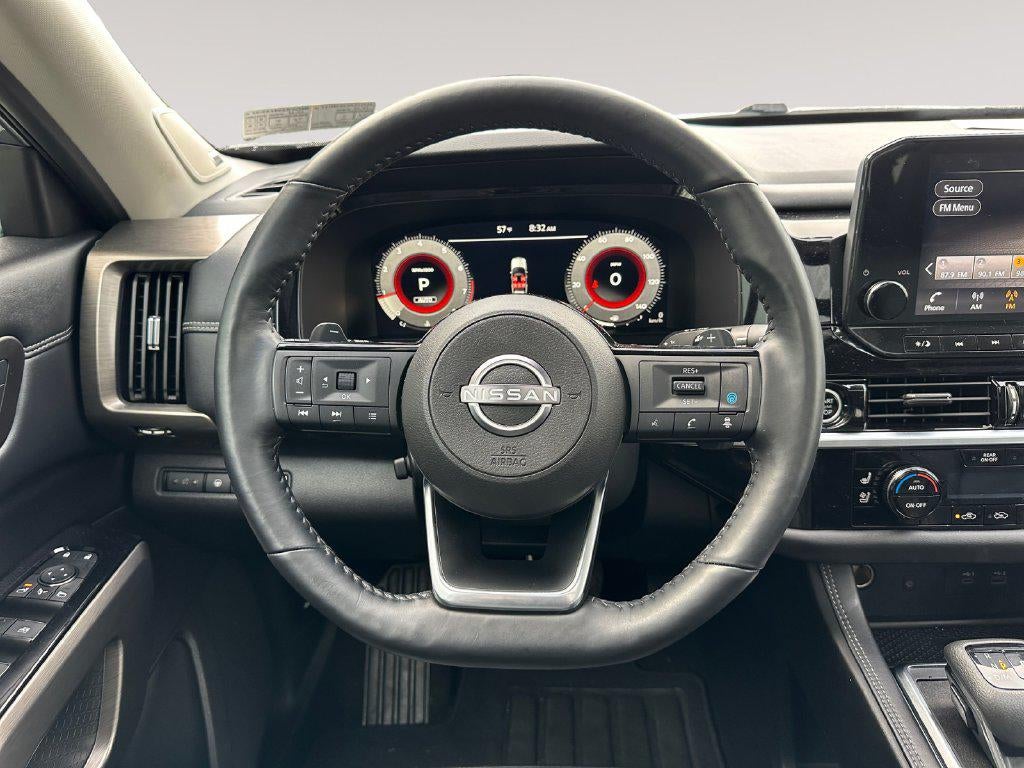 2023 Nissan Pathfinder Platinum 4WD