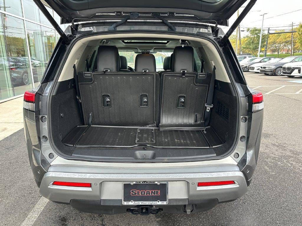 2023 Nissan Pathfinder Platinum 4WD