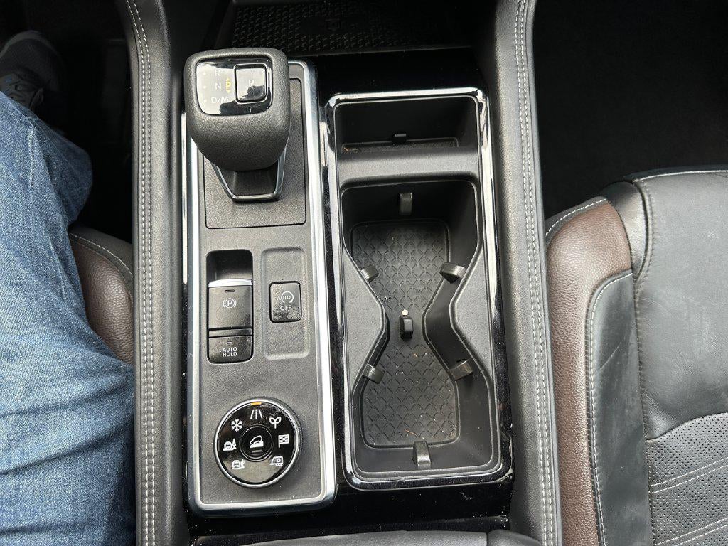 2023 Nissan Pathfinder Platinum 4WD