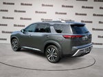 2023 Nissan Pathfinder Platinum 4WD
