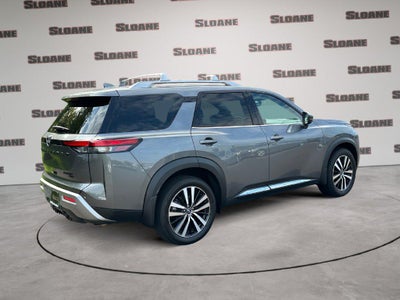2023 Nissan Pathfinder Platinum 4WD