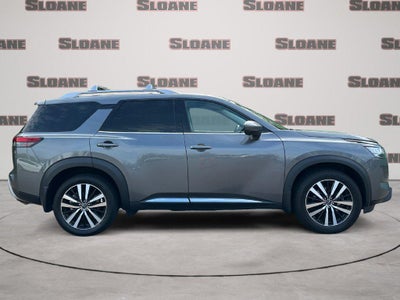 2023 Nissan Pathfinder Platinum 4WD