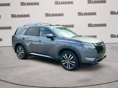 2023 Nissan Pathfinder Platinum 4WD